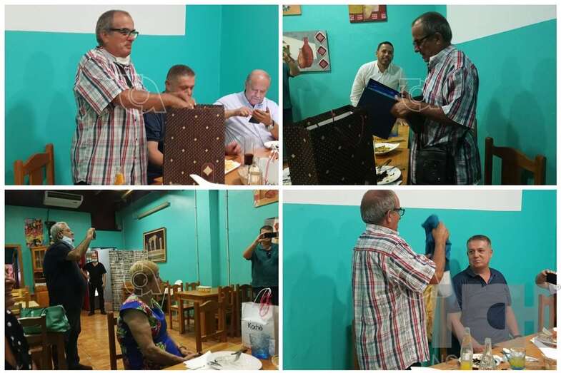 El acto de homenaje tuvo lugar este viernes en La Oficina de Carlos (Foto TA)